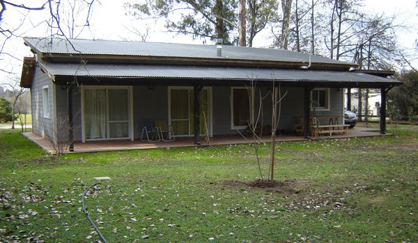 Fachada Casa Canadiense